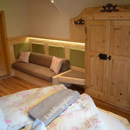 Guest house 